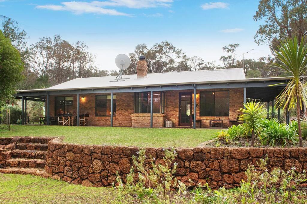 Kevill Hideaway Margaret River Villa Exterior foto